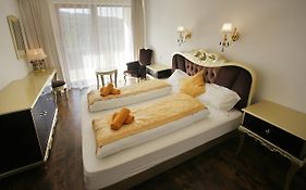 Garden Hotel Domasa